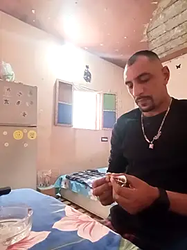 L7assTbabn online show from April 5, 6:04 pm