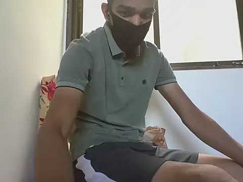 Roy3 2 online show from April 7, 6:57 am