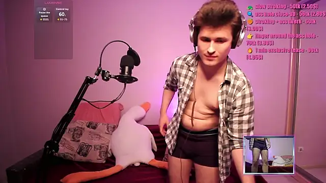 SweatyJay online show from April 2, 7:55 pm