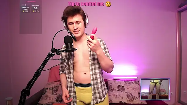 SweatyJay online show from April 4, 8:17 pm