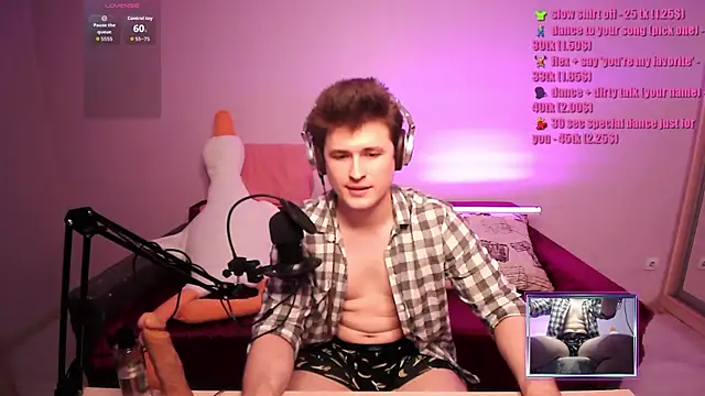 SweatyJay online show from March 31, 7:37 pm