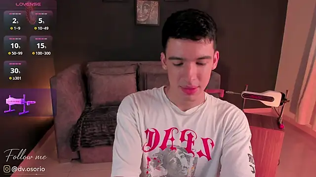 david osorio online show from May 9, 8:32 pm