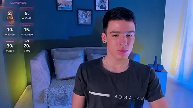 david osorio online show from April 22, 8:24 pm