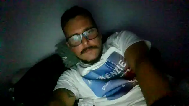 yanick931 online show from April 2, 2:53 am