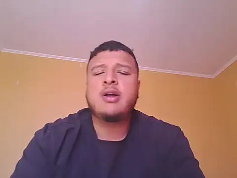 Dc333777 online show from April 22, 7:07 pm