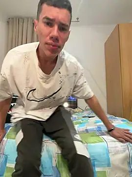 borisito777 online show from March 17, 5:48 pm