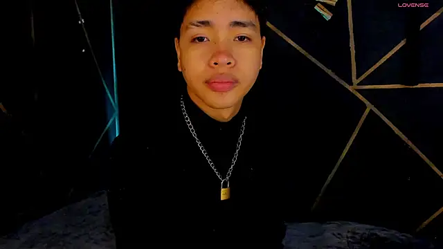 Lee Colee online show from May 6, 3:40 am