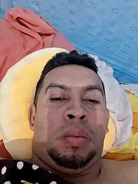 BomJoi online show from March 12, 10:06 pm