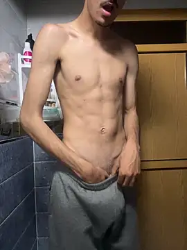 Achrafsad9i online show from April 23, 7:05 pm