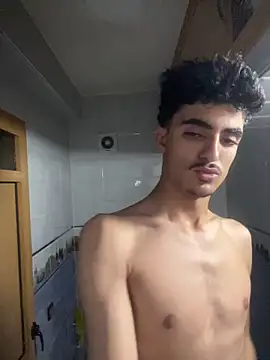 Achrafsad9i online show from April 17, 12:13 am