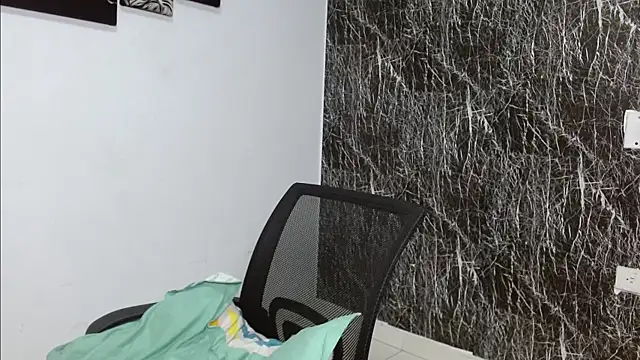 chrisramosv online show from March 30, 11:28 pm