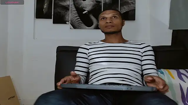 chrisramosv online show from March 24, 10:57 pm