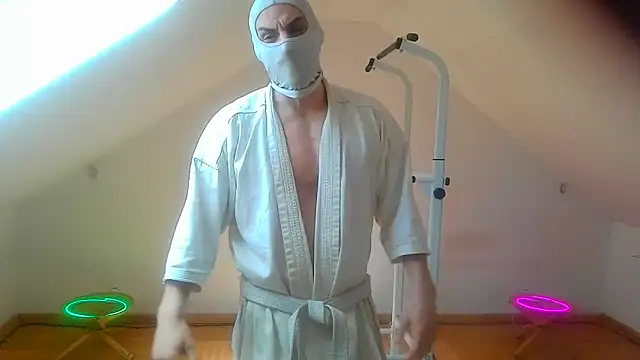 NinjaLaser online show from March 25, 12:31 pm