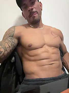 daniels-maison online show from March 24, 12:05 am