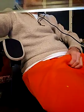 dufatcock online show from May 4, 7:26 pm