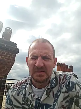 dufatcock online show from May 3, 3:04 pm