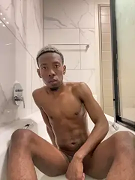 RoyaltyRox online show from April 2, 1:19 pm