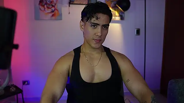 Tayler Cross  online show from March 19, 2:53 pm