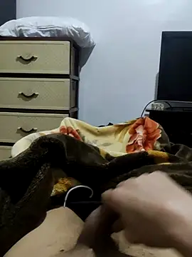 JoyousArray85 online show from March 31, 12:56 am