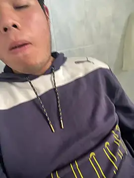 DanielZz69 online show from June 26, 9:28 pm