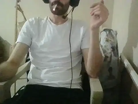 Bigfeet47dikcis17 online show from March 24, 4:23 pm