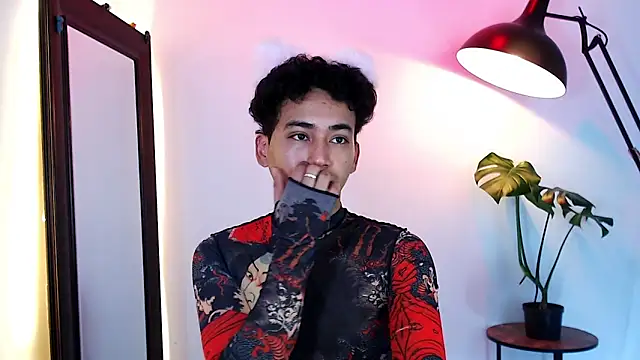 noahnoguera online show from April 7, 3:56 pm