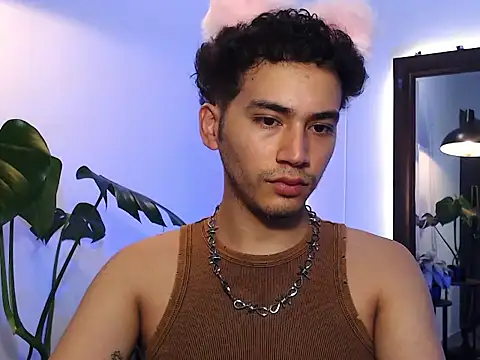 noahnoguera online show from March 19, 1:47 pm