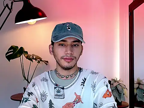 noahnoguera online show from March 28, 3:34 pm