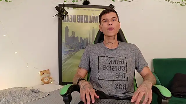 jebbins online show from March 25, 6:12 pm