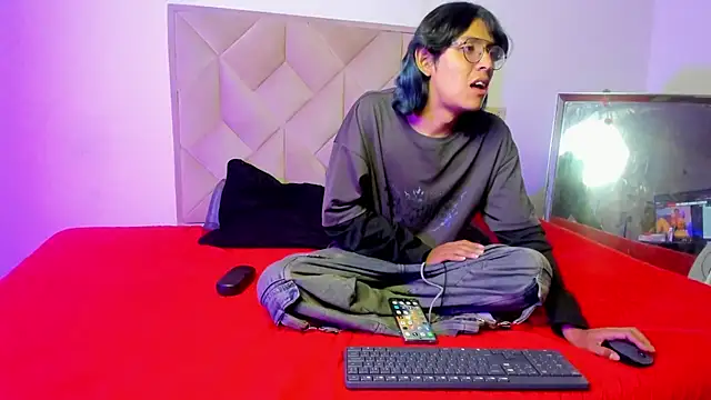 Noire boy online show from April 25, 2:03 am