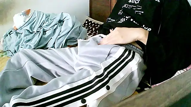 Kang143 online show from March 18, 6:16 am