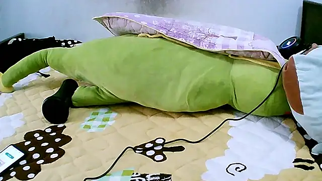 Kang143 online show from March 26, 9:02 am