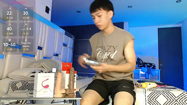 Sam  kat online show from April 16, 10:23 pm