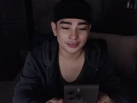 Treat2Heaven online show from April 5, 1:29 pm