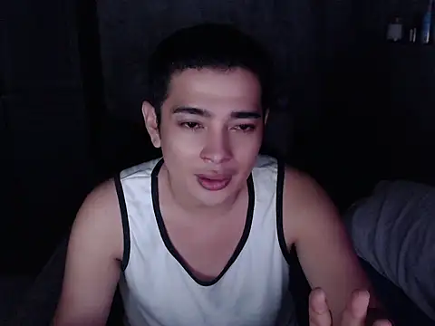 Treat2Heaven online show from April 22, 12:10 pm