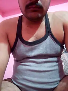 Decentlover67 online show from April 17, 4:09 pm