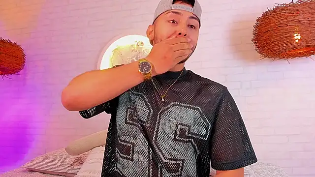 Dylan vega01 online show from March 22, 7:08 pm