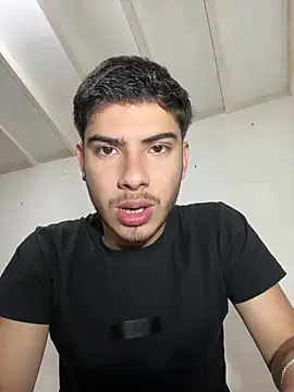 ApoloGray   online show from April 24, 8:11 pm