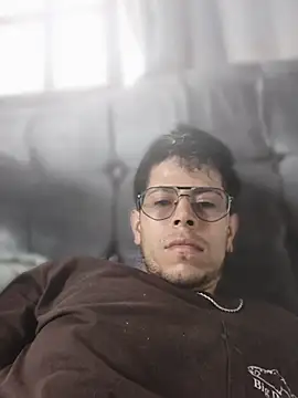 Erenk and Levy online show from March 21, 6:56 pm