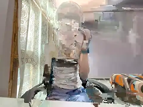 i aadi71 online show from April 9, 11:05 am