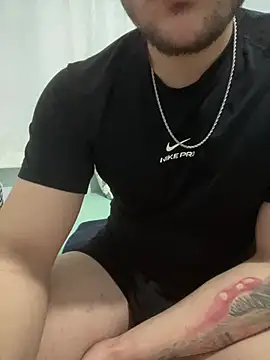 cinoo34 online show from March 22, 11:43 pm