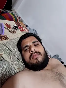 shubham19988 online show from April 5, 6:04 pm