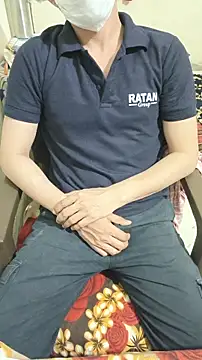 xyz 2giT online show from April 23, 2:30 pm