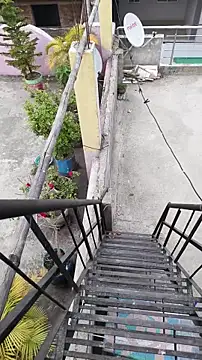 xyz 2giT online show from March 19, 12:52 pm