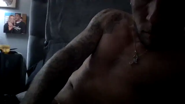 Envyussfantasy online show from April 29, 1:32 am