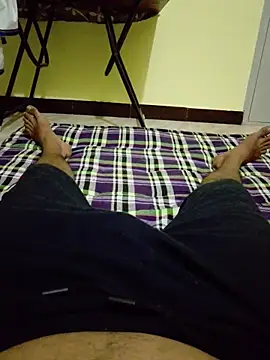 horny techie online show from April 9, 8:04 pm