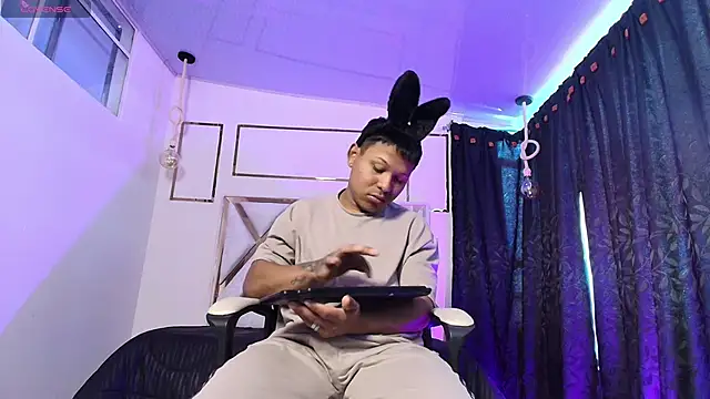 Cesar-Mendoza online show from April 2, 1:41 pm