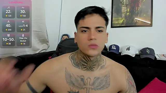 sweetlatinoboy online show from March 29, 12:16 pm