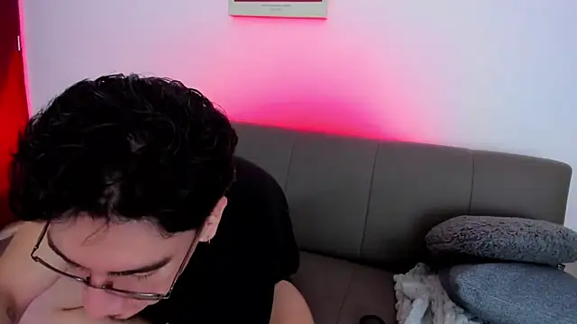 manu ferx online show from April 9, 12:44 pm