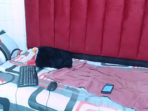 SexySweetCandyX online show from April 14, 8:14 am